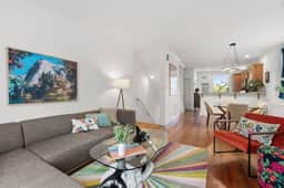 Pet-Friendly Stay | A/C, En Suites + Free Parking.