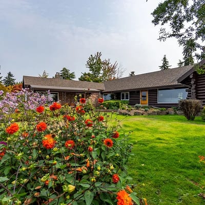 Storybook Waterfront | 3 Beds, King, A/C + Parking