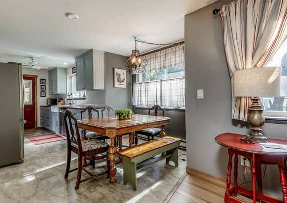 3 King Beds| Near Village | Game Room, BBQ + Creek