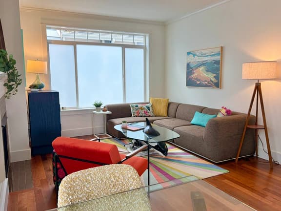 A/C Pet-Friendly Stay | EV Charging + Free Parking